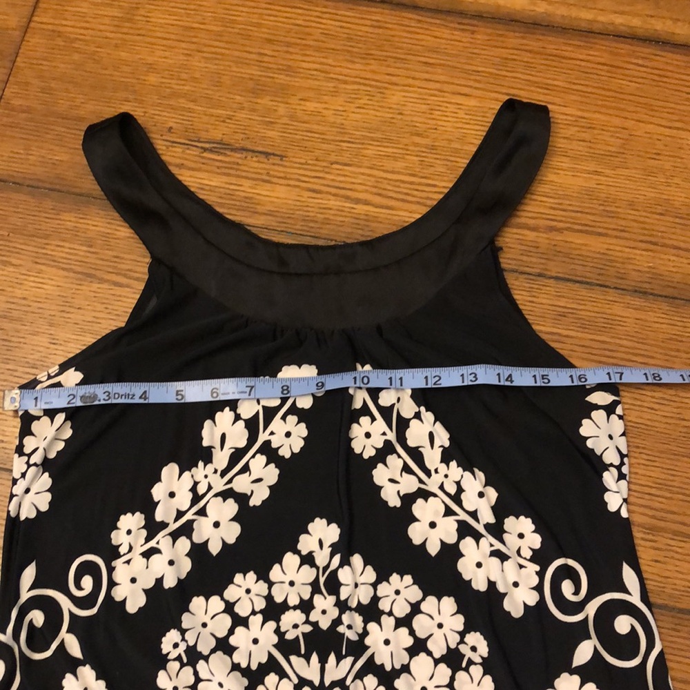 Voice black n white pullover blouse women’s size XL floral summer vacation - Picture 10 of 12